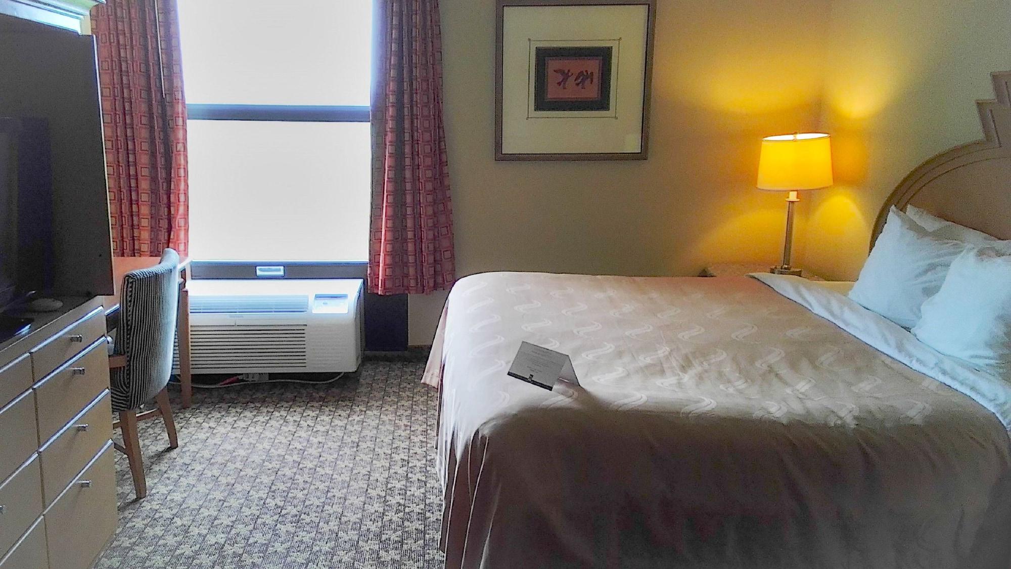 Quality Inn & Suites Greenfield I-70 Luaran gambar