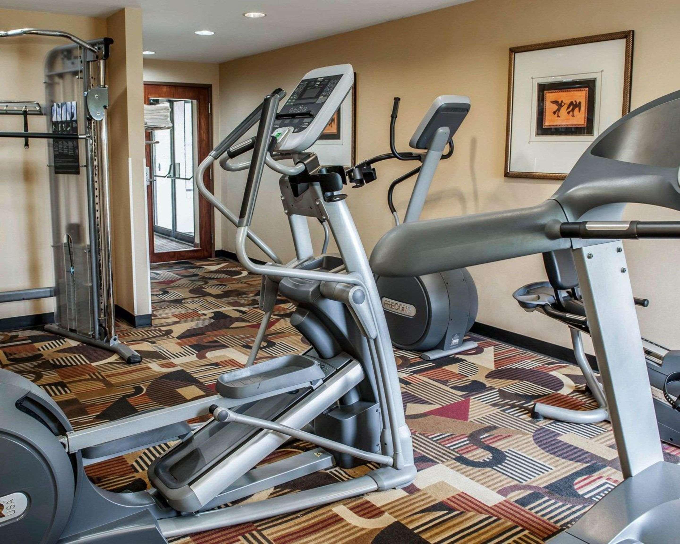 Quality Inn & Suites Greenfield I-70 Luaran gambar